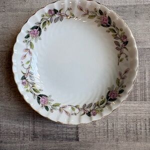 Creative Fine China Regency Rose 5.5 Inch Fruit Bowl